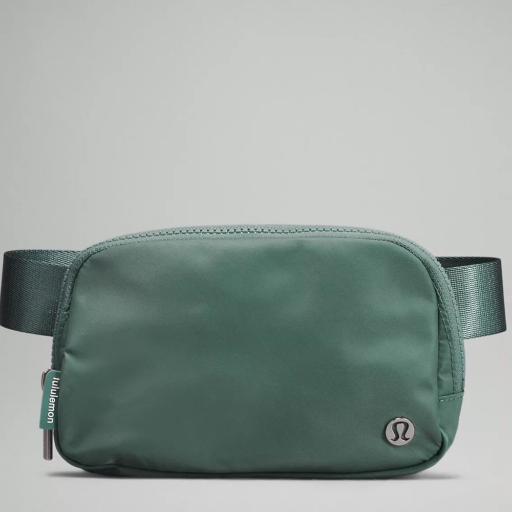 Tidewater Teal Everywhere Belt Bag